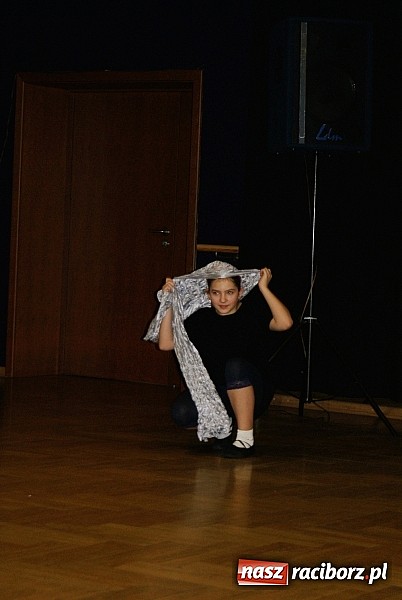 Zdjęcie w galerii na portalu naszraciborz.pl: Warsztaty dla najmłodszych aktorów wiadomości z regionu