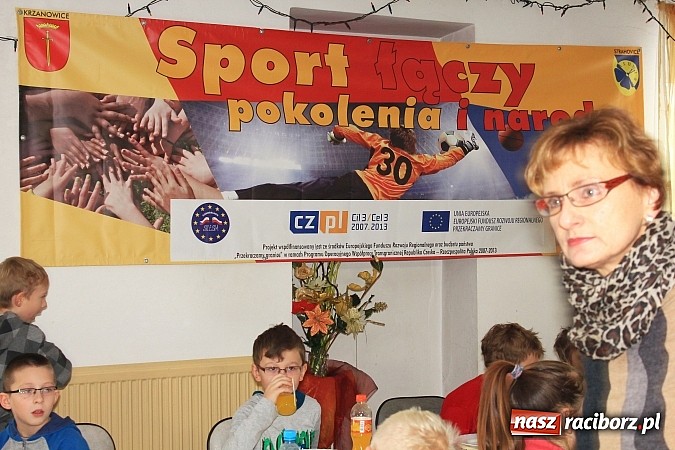 Zdjęcie w galerii na portalu naszraciborz.pl: Krzanowice: Sport łączy pokolenia i narody wiadomości z regionu