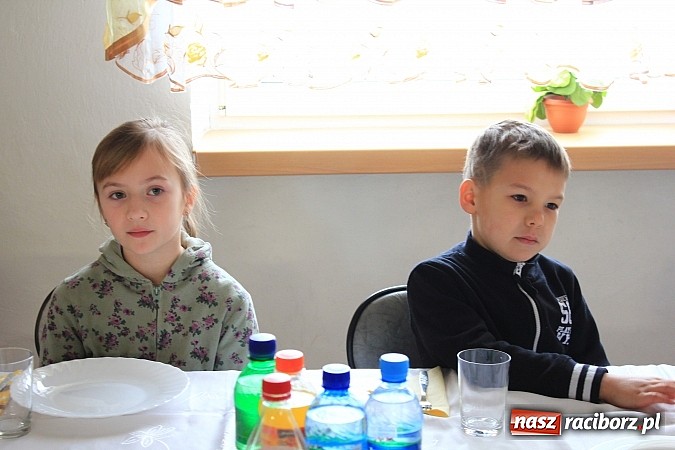 Zdjęcie w galerii na portalu naszraciborz.pl: Krzanowice: Sport łączy pokolenia i narody wiadomości z regionu