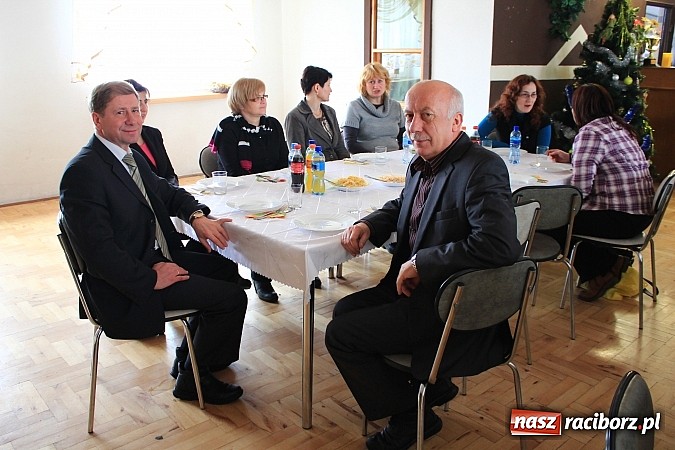 Zdjęcie w galerii na portalu naszraciborz.pl: Krzanowice: Sport łączy pokolenia i narody wiadomości z regionu