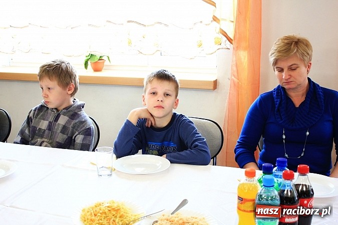 Zdjęcie w galerii na portalu naszraciborz.pl: Krzanowice: Sport łączy pokolenia i narody wiadomości z regionu