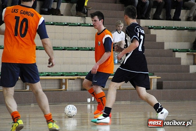 Zdjęcie w galerii na portalu naszraciborz.pl: Rudnik II z pucharem wójta wiadomości z regionu