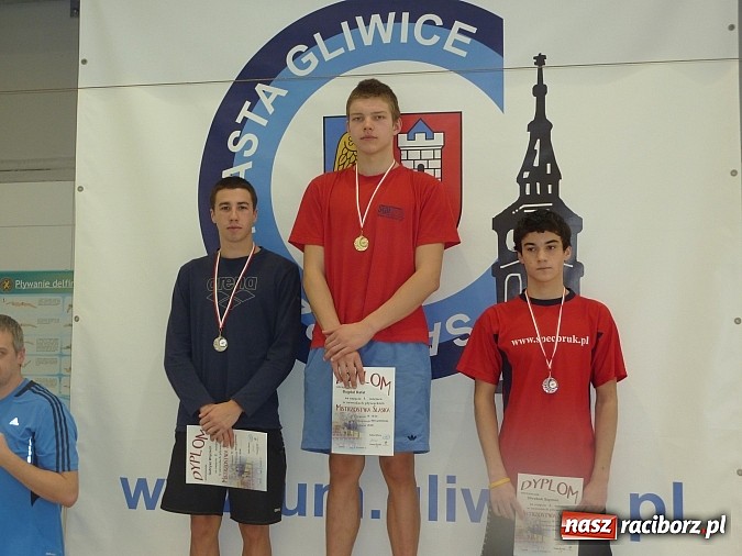 Zdjęcie w galerii na portalu naszraciborz.pl: Pływacka inauguracja w Kozienicach wiadomości z regionu