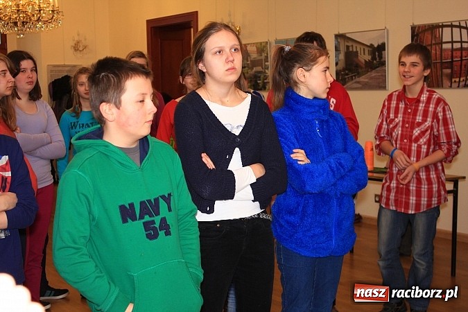 Zdjęcie w galerii na portalu naszraciborz.pl: Speed Stacks, czyli układanie kubków na czas wiadomości z regionu