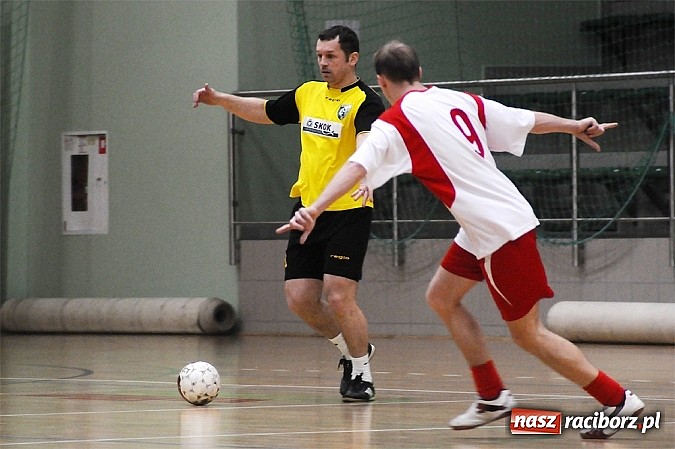 Zdjęcie w galerii na portalu naszraciborz.pl: Canarinhos z Bad Boys na remis wiadomości z regionu