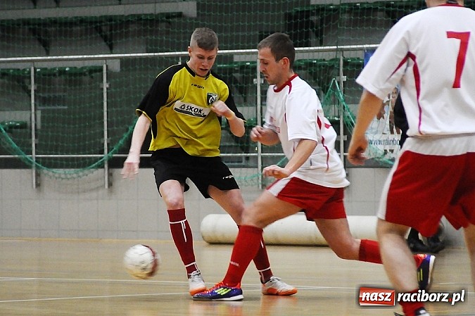 Zdjęcie w galerii na portalu naszraciborz.pl: Canarinhos z Bad Boys na remis wiadomości z regionu