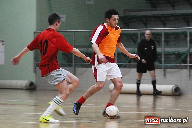 Zdjęcie w galerii na portalu naszraciborz.pl: Canarinhos z Bad Boys na remis wiadomości z regionu