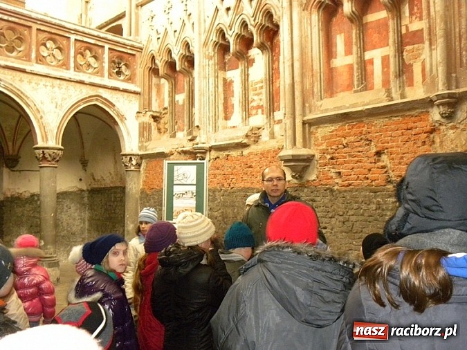 Zdjęcie w galerii na portalu naszraciborz.pl: W odwiedzinach na Zamku wiadomości z regionu