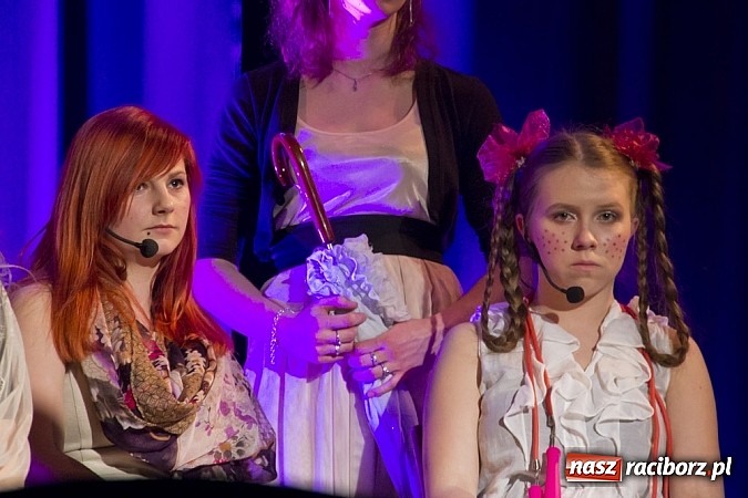 Zdjęcie w galerii na portalu naszraciborz.pl: Finał warsztatów z Marią Meyer w MDK-u wiadomości z regionu