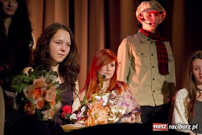 Zdjęcie w galerii na portalu naszraciborz.pl: Finał warsztatów z Marią Meyer w MDK-u wiadomości z regionu