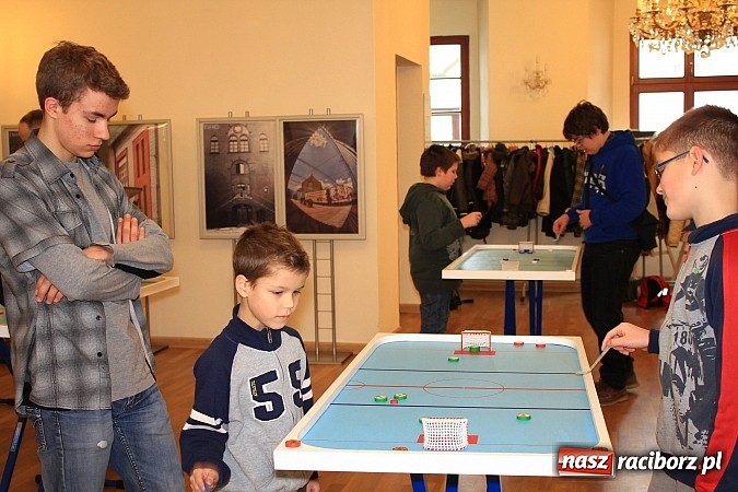 Zdjęcie w galerii na portalu naszraciborz.pl: W tych grach najważniejsza jest logika wiadomości z regionu