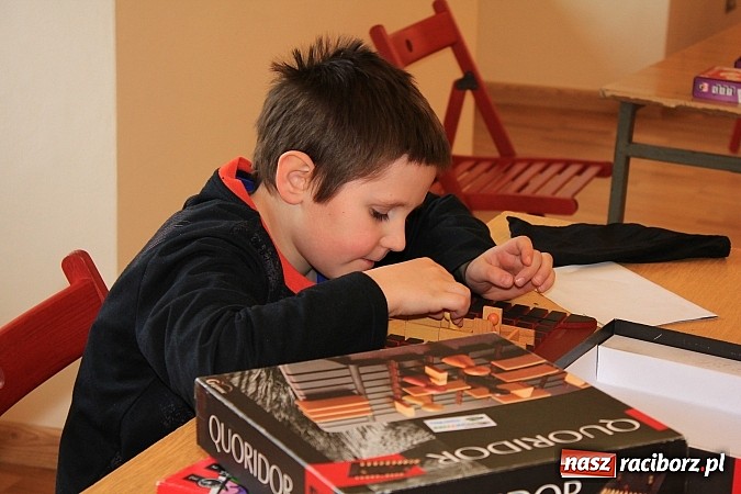 Zdjęcie w galerii na portalu naszraciborz.pl: W tych grach najważniejsza jest logika wiadomości z regionu