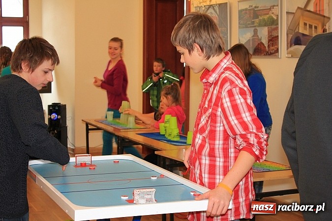 Zdjęcie w galerii na portalu naszraciborz.pl: W tych grach najważniejsza jest logika wiadomości z regionu