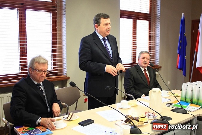 Zdjęcie w galerii na portalu naszraciborz.pl: Przekazali potrzebującym 140 ton żywności wiadomości z regionu