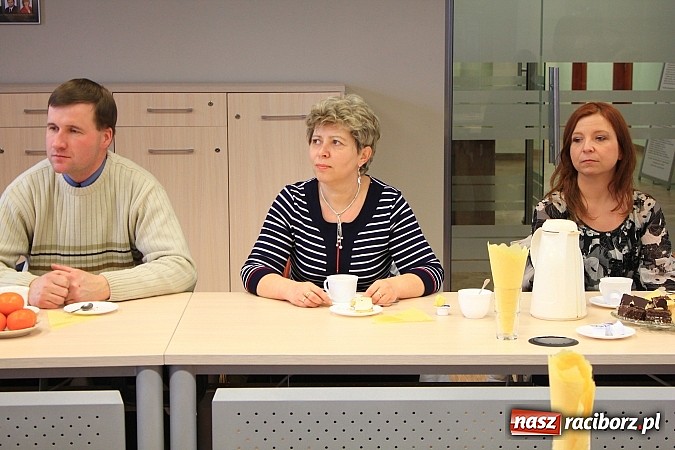 Zdjęcie w galerii na portalu naszraciborz.pl: Przekazali potrzebującym 140 ton żywności wiadomości z regionu