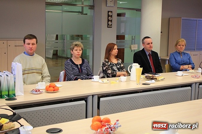 Zdjęcie w galerii na portalu naszraciborz.pl: Przekazali potrzebującym 140 ton żywności wiadomości z regionu