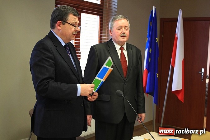 Zdjęcie w galerii na portalu naszraciborz.pl: Przekazali potrzebującym 140 ton żywności wiadomości z regionu