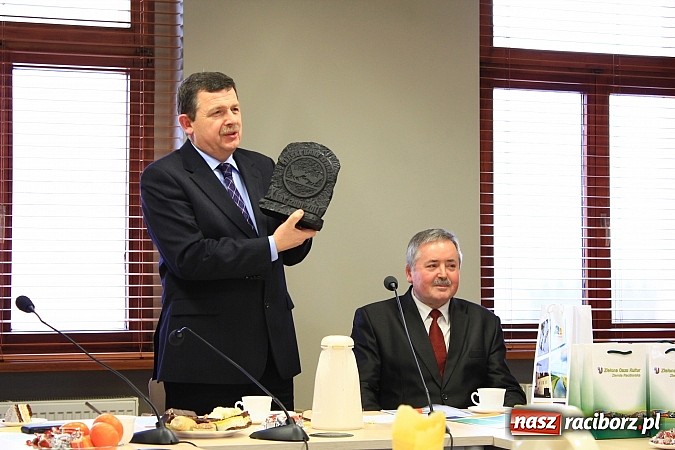 Zdjęcie w galerii na portalu naszraciborz.pl: Przekazali potrzebującym 140 ton żywności wiadomości z regionu