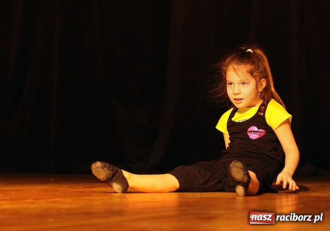 Zdjęcie w galerii na portalu naszraciborz.pl: Konkurs z finalistami You Can Dance w jury wiadomości z regionu