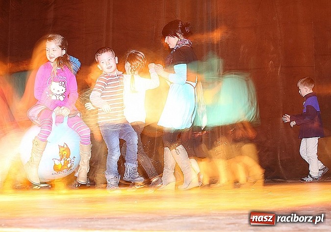 Zdjęcie w galerii na portalu naszraciborz.pl: Konkurs z finalistami You Can Dance w jury wiadomości z regionu