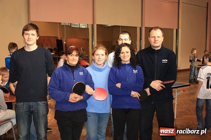 Zdjęcie w galerii na portalu naszraciborz.pl: Turniej w Krzanowicach. Kulturalnicy kontra młodzież wiadomości z regionu