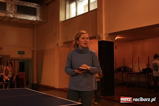 Zdjęcie w galerii na portalu naszraciborz.pl: Turniej w Krzanowicach. Kulturalnicy kontra młodzież wiadomości z regionu