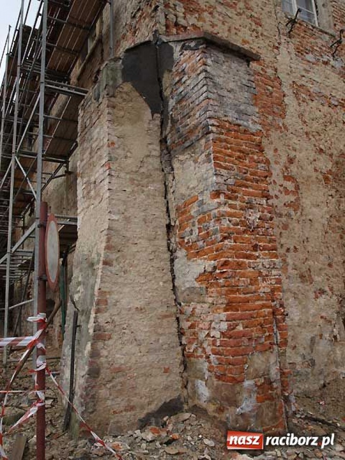 Zdjęcie w galerii na portalu naszraciborz.pl: Ból głowy starosty Hajduka wiadomości z regionu