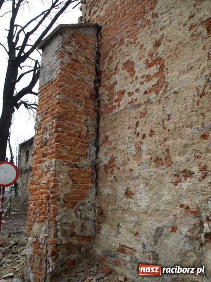 Zdjęcie w galerii na portalu naszraciborz.pl: Ból głowy starosty Hajduka wiadomości z regionu