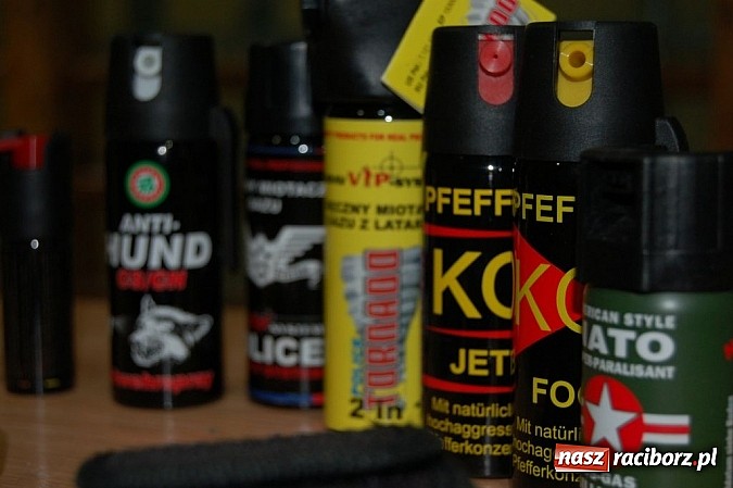 Zdjęcie w galerii na portalu naszraciborz.pl:  Użycie gazu i paralizatora w samoobronie wiadomości z regionu