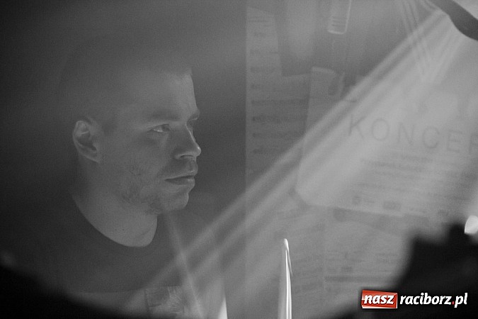 Zdjęcie w galerii na portalu naszraciborz.pl: Legendarne Voo Voo zagrało na Końcu Świata wiadomości z regionu