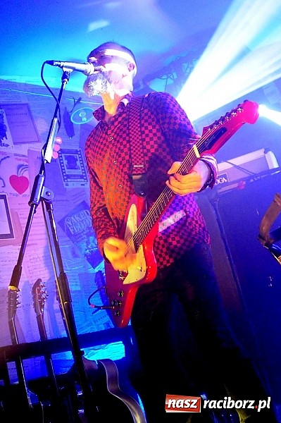 Zdjęcie w galerii na portalu naszraciborz.pl: Legendarne Voo Voo zagrało na Końcu Świata wiadomości z regionu