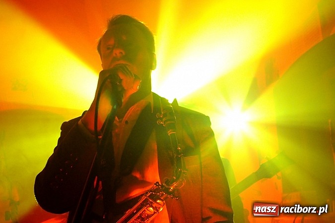 Zdjęcie w galerii na portalu naszraciborz.pl: Legendarne Voo Voo zagrało na Końcu Świata wiadomości z regionu