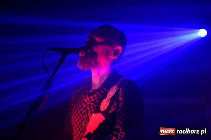 Zdjęcie w galerii na portalu naszraciborz.pl: Legendarne Voo Voo zagrało na Końcu Świata wiadomości z regionu
