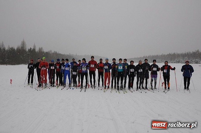 Zdjęcie w galerii na portalu naszraciborz.pl: Śmiałkowie wyruszyli w kuźniańskie lasy wiadomości z regionu
