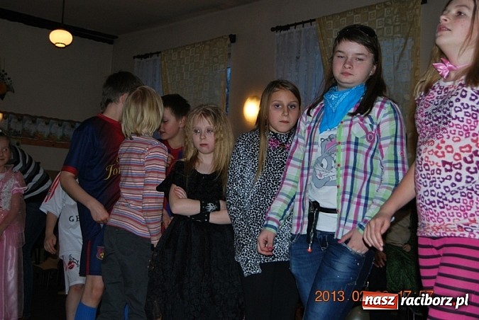 Zdjęcie w galerii na portalu naszraciborz.pl: Jankowice: bal na zakończenie ferii wiadomości z regionu