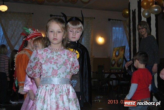 Zdjęcie w galerii na portalu naszraciborz.pl: Jankowice: bal na zakończenie ferii wiadomości z regionu