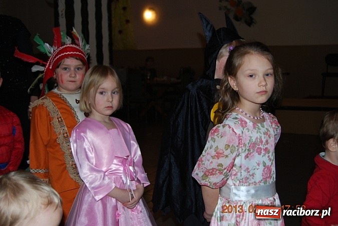 Zdjęcie w galerii na portalu naszraciborz.pl: Jankowice: bal na zakończenie ferii wiadomości z regionu