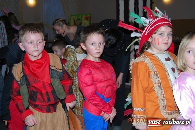 Zdjęcie w galerii na portalu naszraciborz.pl: Jankowice: bal na zakończenie ferii wiadomości z regionu