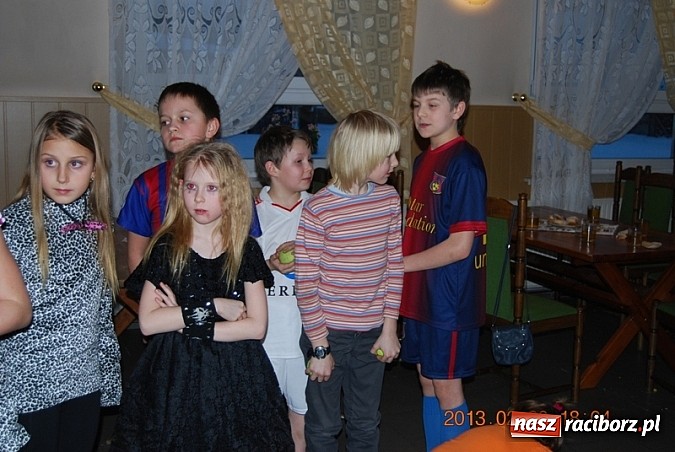 Zdjęcie w galerii na portalu naszraciborz.pl: Jankowice: bal na zakończenie ferii wiadomości z regionu