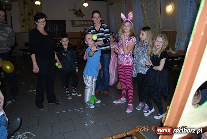 Zdjęcie w galerii na portalu naszraciborz.pl: Jankowice: bal na zakończenie ferii wiadomości z regionu