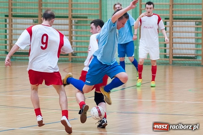 Zdjęcie w galerii na portalu naszraciborz.pl: Siedem bramek Macieja Kremzera prezentem na imieniny wiadomości z regionu