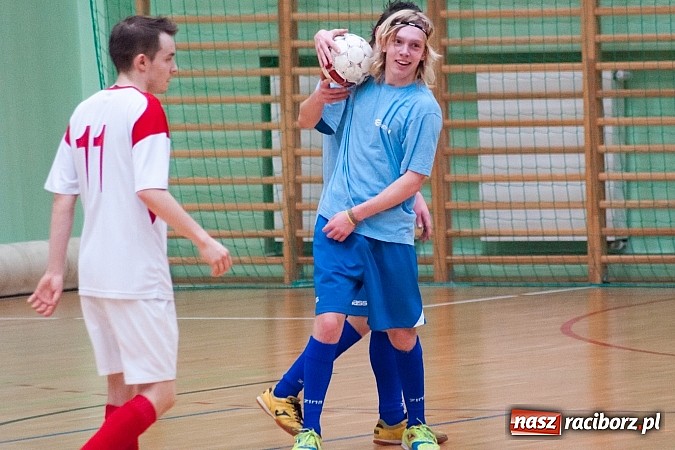 Zdjęcie w galerii na portalu naszraciborz.pl: Siedem bramek Macieja Kremzera prezentem na imieniny wiadomości z regionu