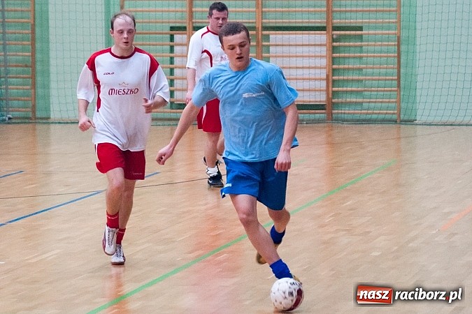 Zdjęcie w galerii na portalu naszraciborz.pl: Siedem bramek Macieja Kremzera prezentem na imieniny wiadomości z regionu