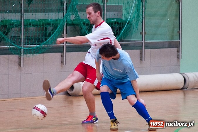 Zdjęcie w galerii na portalu naszraciborz.pl: Siedem bramek Macieja Kremzera prezentem na imieniny wiadomości z regionu