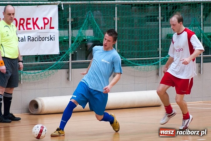 Zdjęcie w galerii na portalu naszraciborz.pl: Siedem bramek Macieja Kremzera prezentem na imieniny wiadomości z regionu