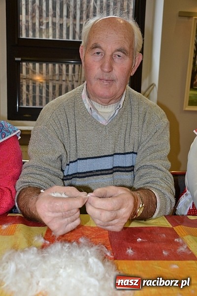 Zdjęcie w galerii na portalu naszraciborz.pl: Co tam, sąsiadko, we wsi słychać wiadomości z regionu