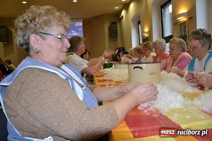 Zdjęcie w galerii na portalu naszraciborz.pl: Co tam, sąsiadko, we wsi słychać wiadomości z regionu