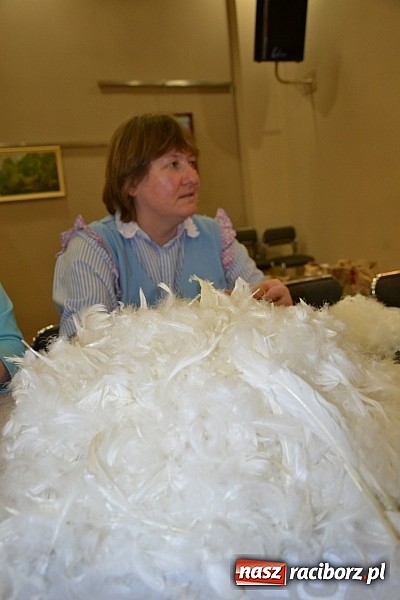 Zdjęcie w galerii na portalu naszraciborz.pl: Co tam, sąsiadko, we wsi słychać wiadomości z regionu