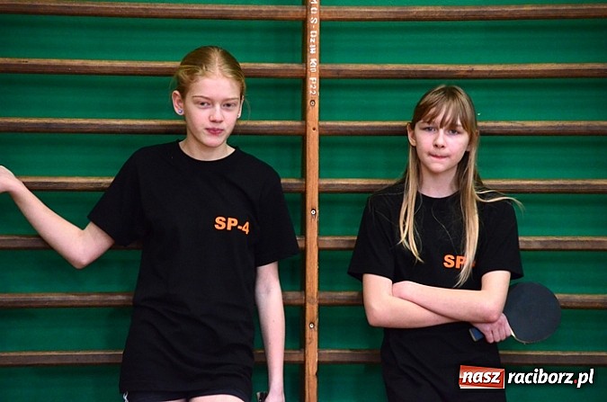 Zdjęcie w galerii na portalu naszraciborz.pl: W finale miejskim najlepsze SP 4 i SP 18 wiadomości z regionu