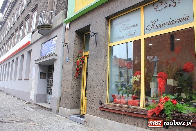 Zdjęcie w galerii na portalu naszraciborz.pl: Kwiaty są prezentem odpowiednim na każdą okazję wiadomości z regionu